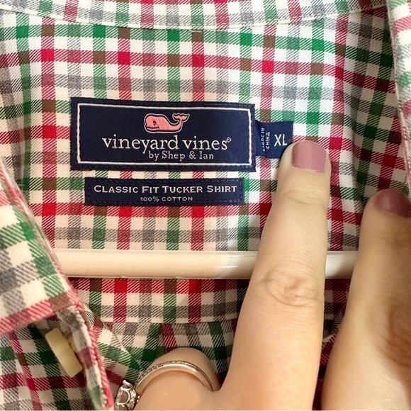 Vineyard Vines Plaid Red Green Button Down Classic Fit Tucker Shirt Men’s XL - Picture 3 of 9